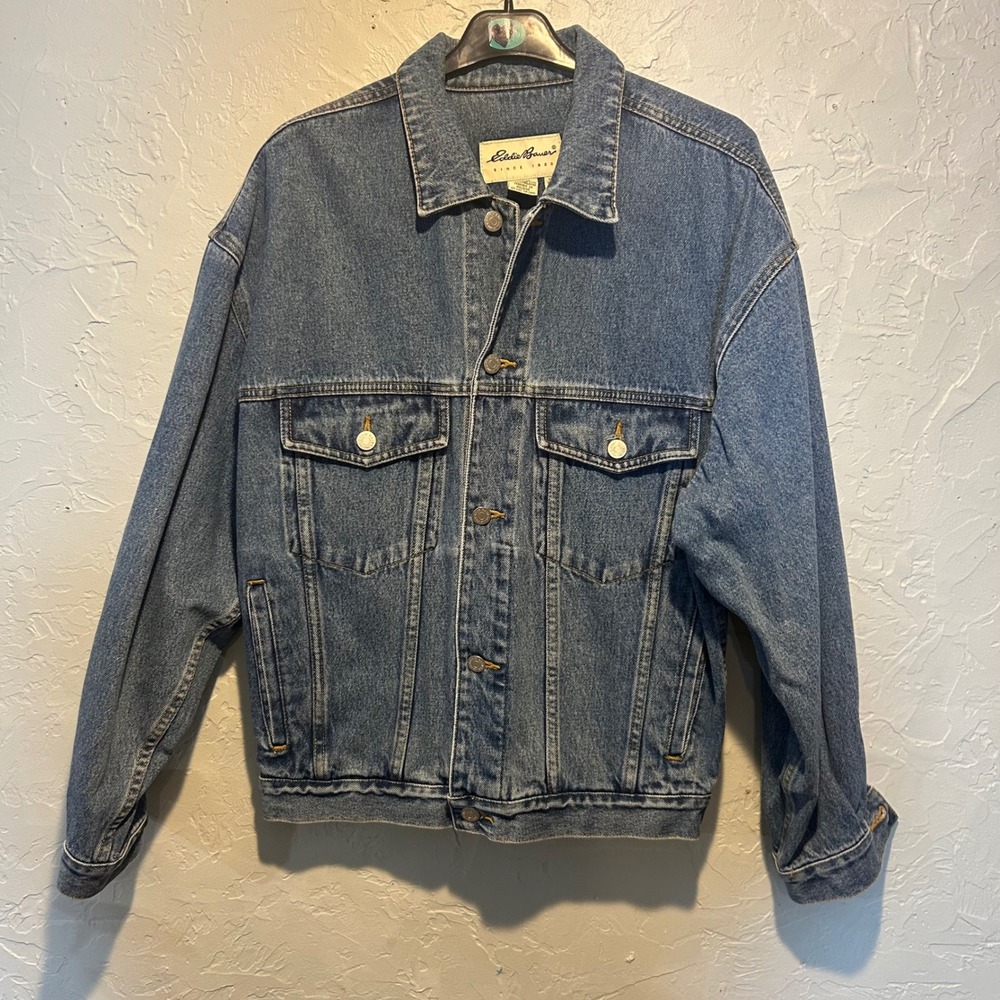 VTG Eddie Bauer Mens Classic Blue Denim Trucker Jacket Size S/P‎